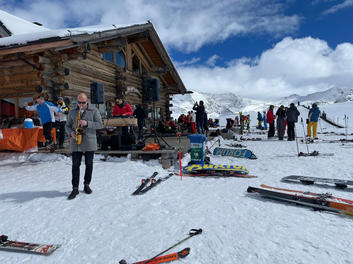 Snow volleyball w Santa Caterina
