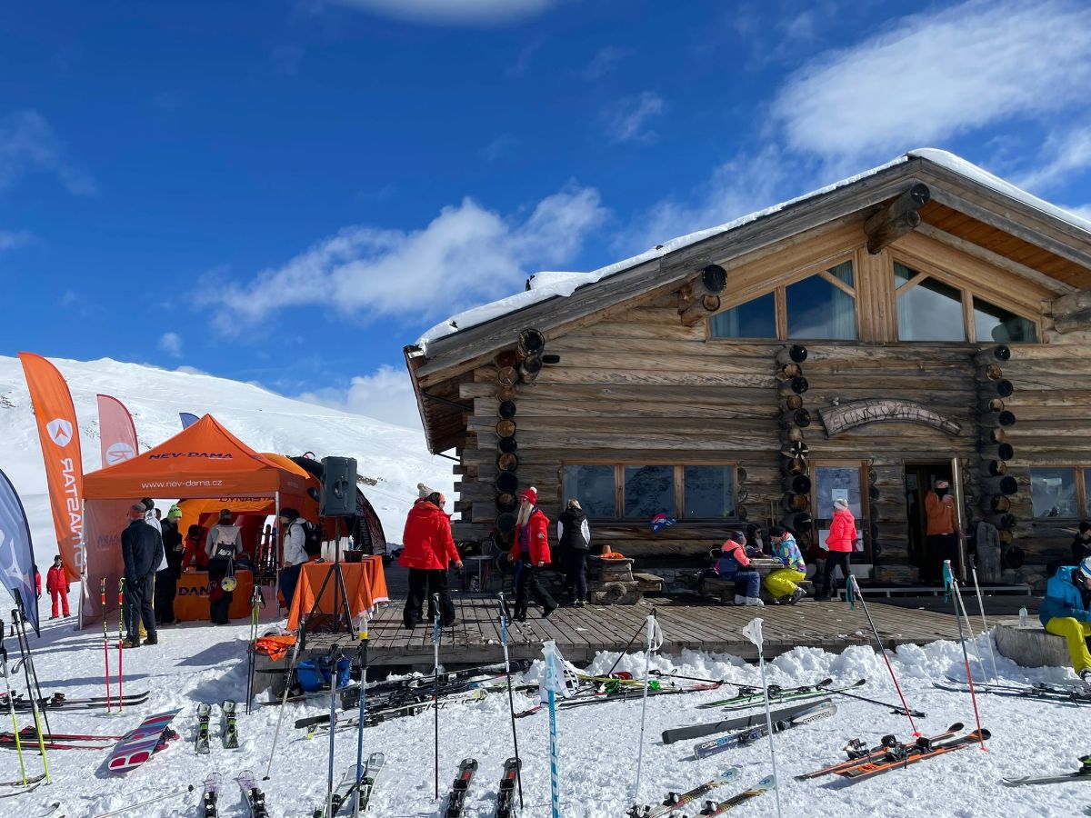 Snow volleyball w Santa Caterina