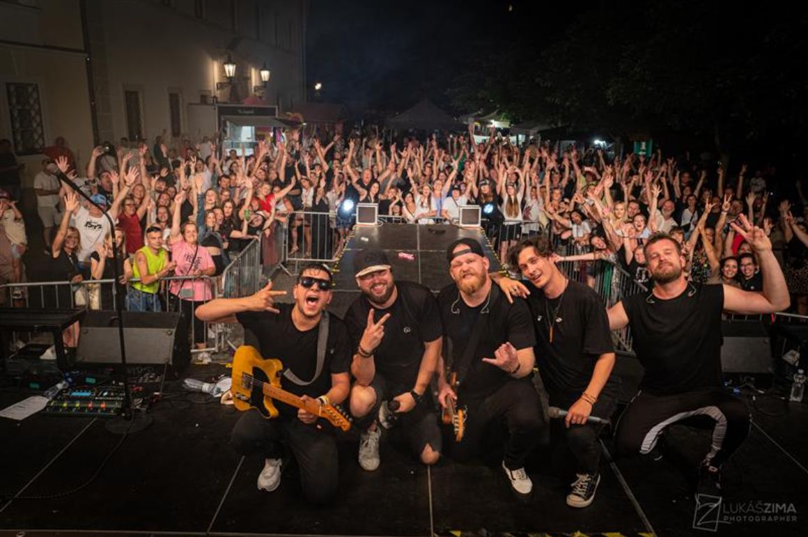 Jakub Moulis a kapela Highland