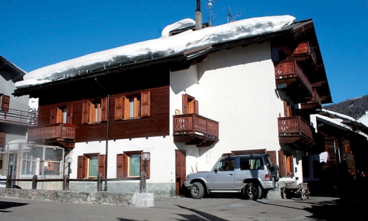 Dom apartamentowy Marianna